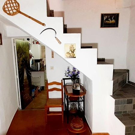 Charming House In Illar With Mountain View And Balcony Villa Екстериор снимка