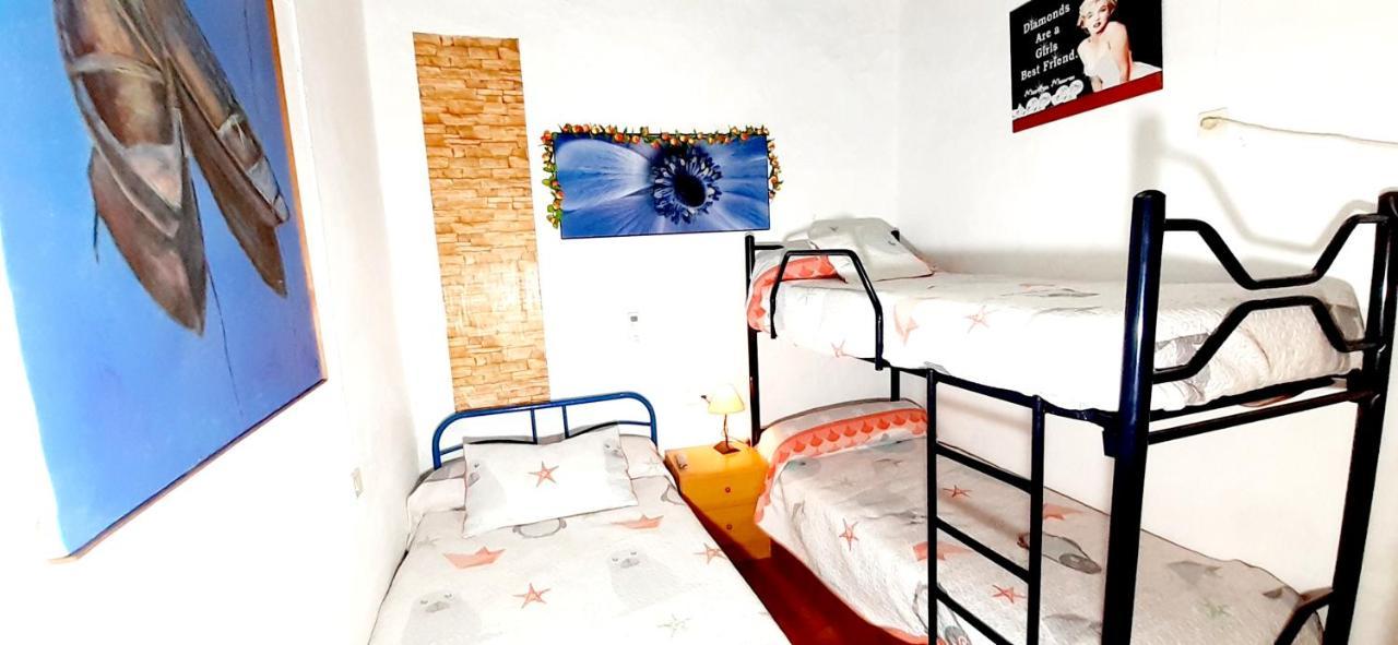 Charming House In Illar With Mountain View And Balcony Villa Екстериор снимка