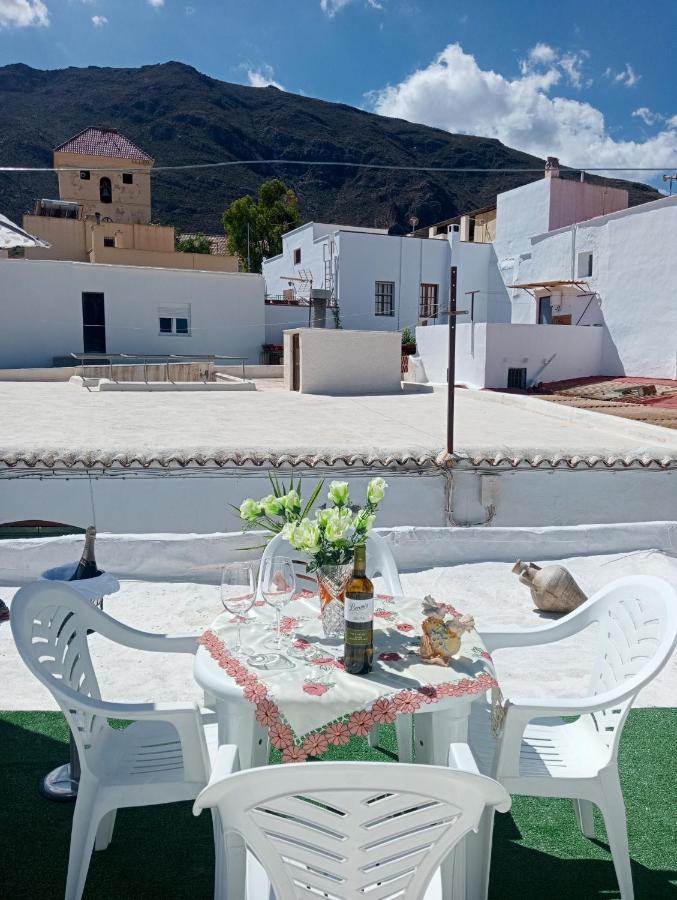 Charming House In Illar With Mountain View And Balcony Villa Екстериор снимка