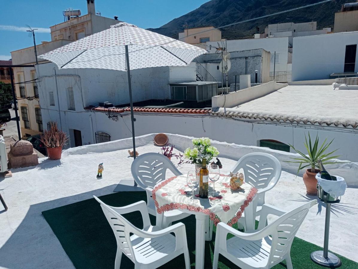 Charming House In Illar With Mountain View And Balcony Villa Екстериор снимка